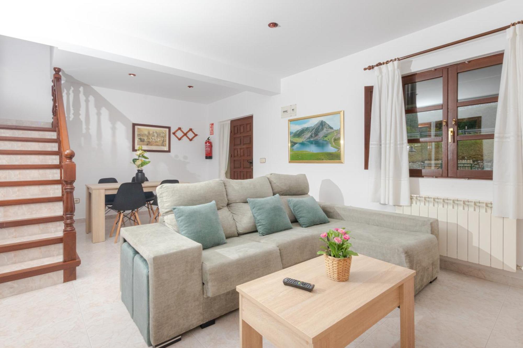 Apartamentos El Acebo Navés Pokoj fotografie
